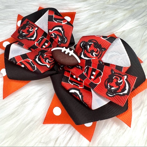 🎀🏈 NFL Cincinnati Bengals Football Hair Bow 🏈🎀 - Picture 2 of 4